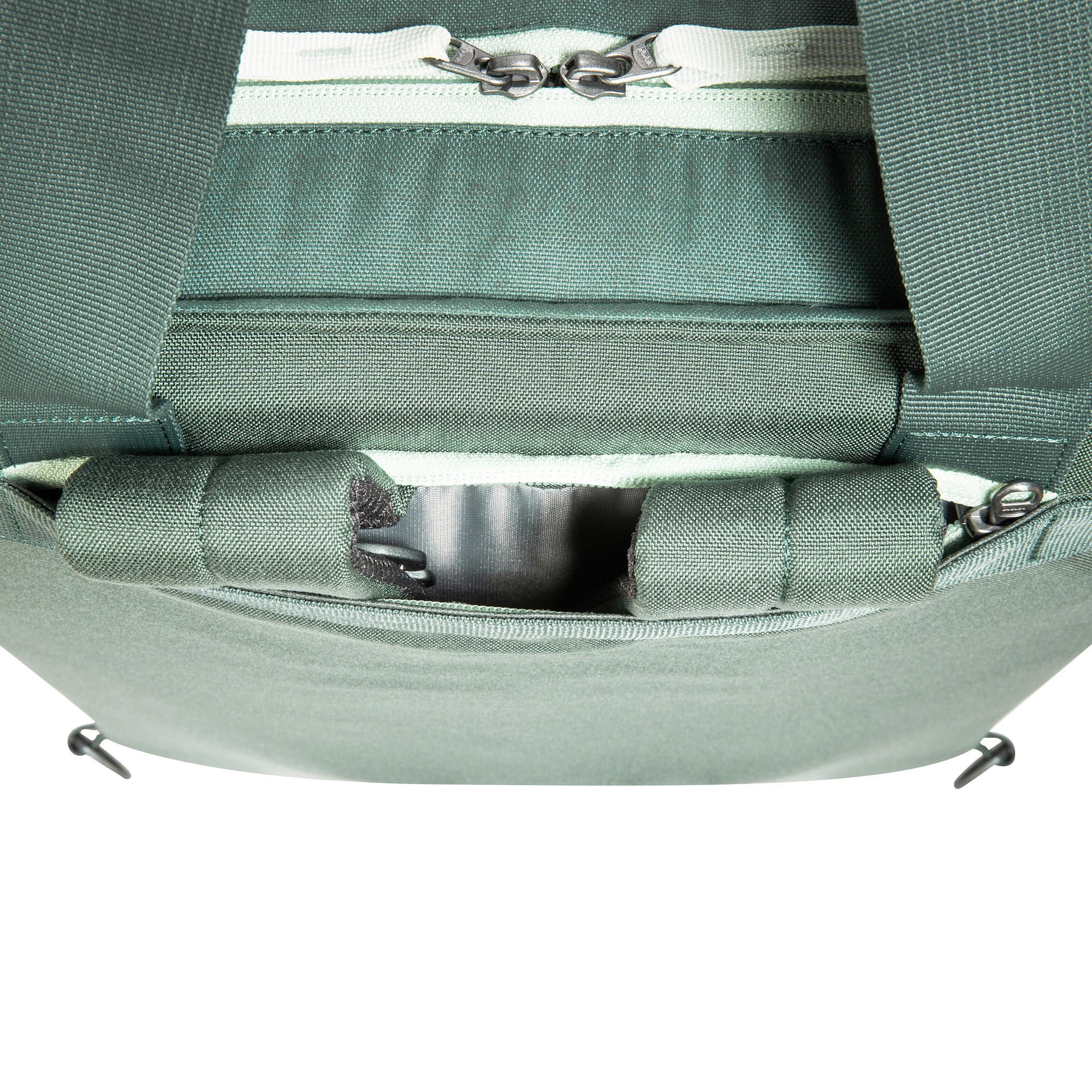 Tatonka Grip Bag Kapok sage green grün Umhängetaschen 4013236399400