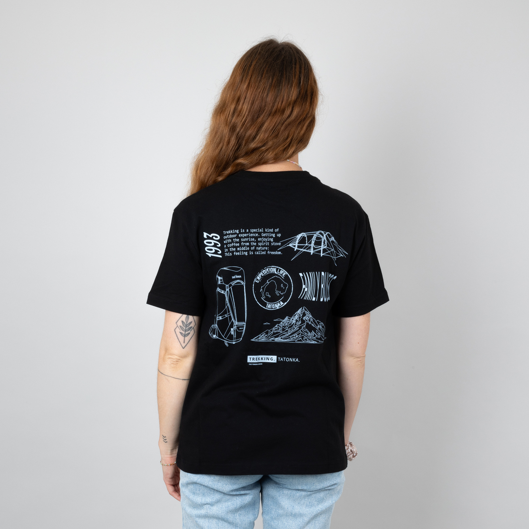 Tatonka Tatonka Collage Oversize Shirt W's black schwarz T-Shirts - Ansicht frontal-vorne Bekleidung, T-shirt, Person, Schmuck, Halskette, Tatonka Tatonka Collage Oversize Shirt W's black schwarz T-Shirts - Ansicht frontal-vorne