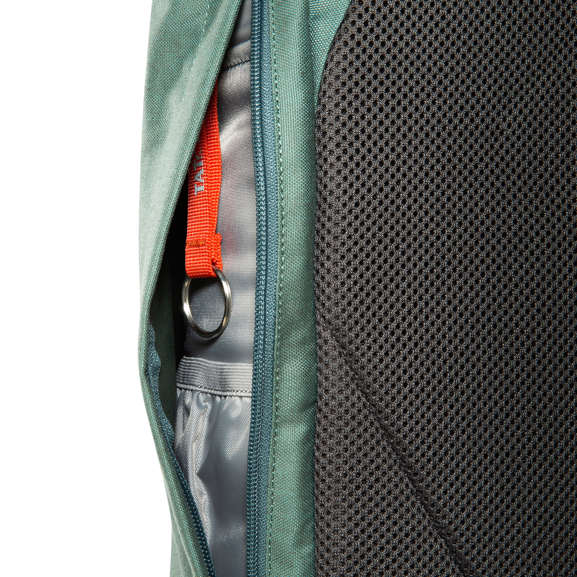 Tatonka Grip Rolltop Pack 34 Kapok sage green grün Tagesrucksäcke - Detailansicht Tasche, Kleidung, Mantel, Rucksack, Tatonka Grip Rolltop Pack 34 Kapok sage green grün Tagesrucksäcke - Detailansicht
