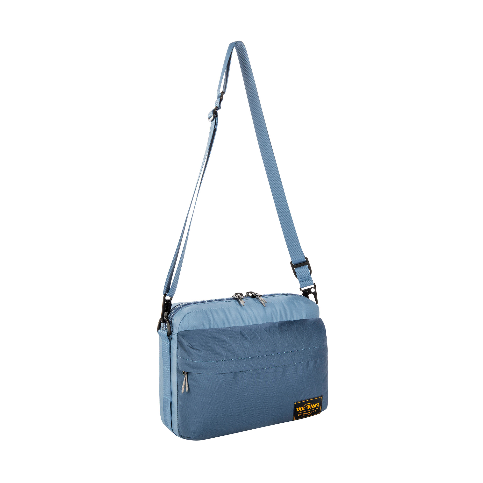 Tatonka Cross Body Bag L elemental blue blau Umhängetaschen - Ansicht seitlich-vorne Zubehor, Tasche, Handtasche, Geldbörse, Tatonka Cross Body Bag L elemental blue blau Umhängetaschen - Ansicht seitlich-vorne