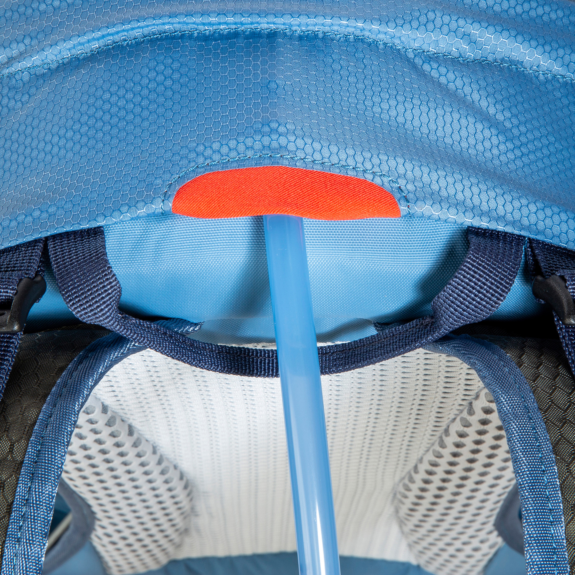 Tatonka Bike Backpack MTB 14 elemental blue blau Fahrradrucksäcke - Detailansicht Tatonka Bike Backpack MTB 14 elemental blue blau Fahrradrucksäcke - Detailansicht