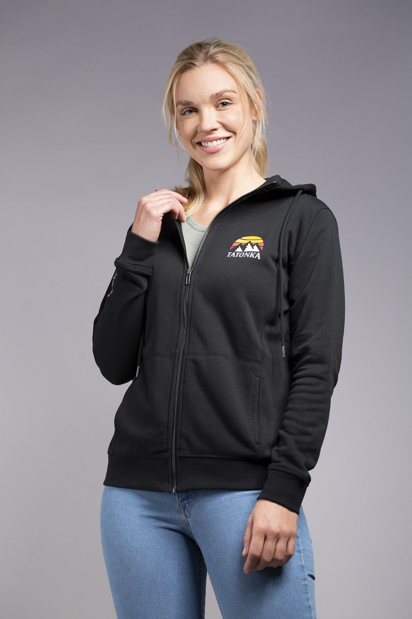 Tatonka Hoodie Sunrise Women black schwarz Pullover - Ansicht seitlich-vorne Vlies, Pullover, Sweatshirt, Kapuzenpulli, Person, Tatonka Hoodie Sunrise Women black schwarz Pullover - Ansicht seitlich-vorne