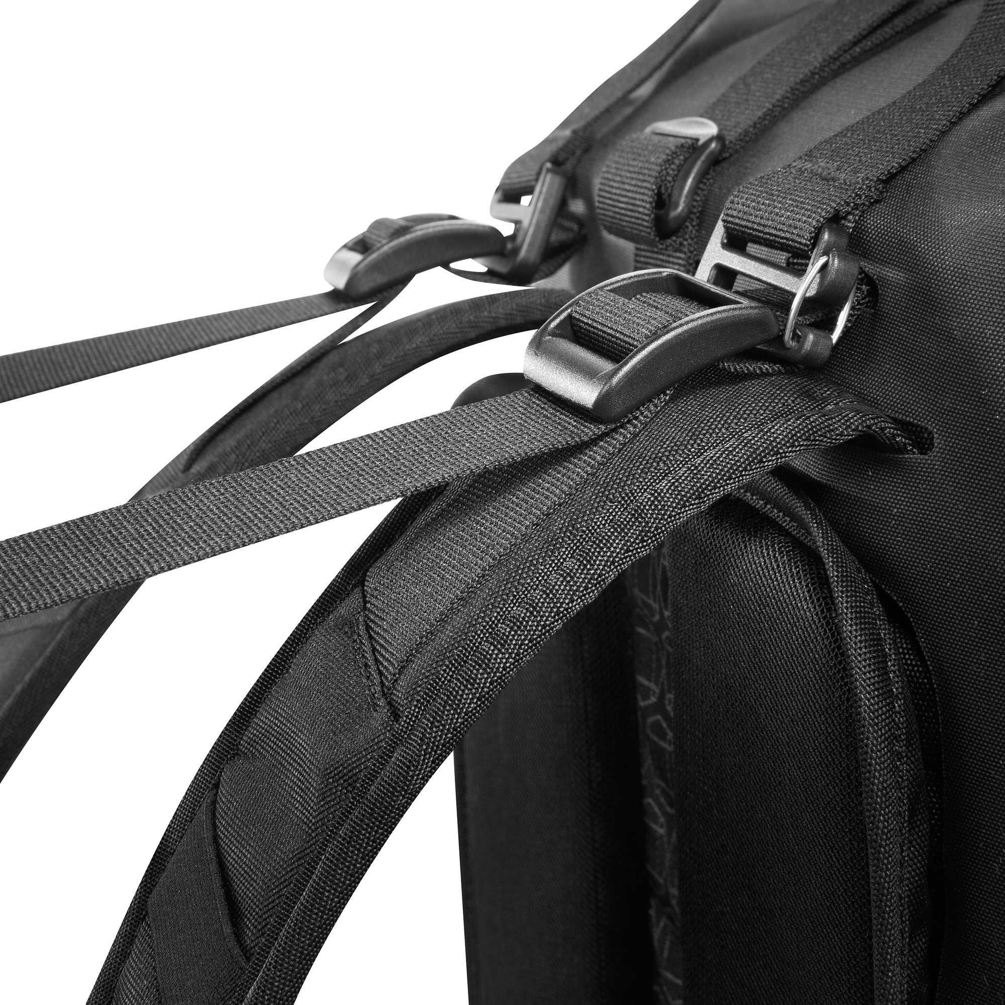 Tasche, Zubehör, Riemen, Rucksack, Tatonka Commuter Rolltop 30 WP black schwarz Tagesrucksäcke - Detailansicht