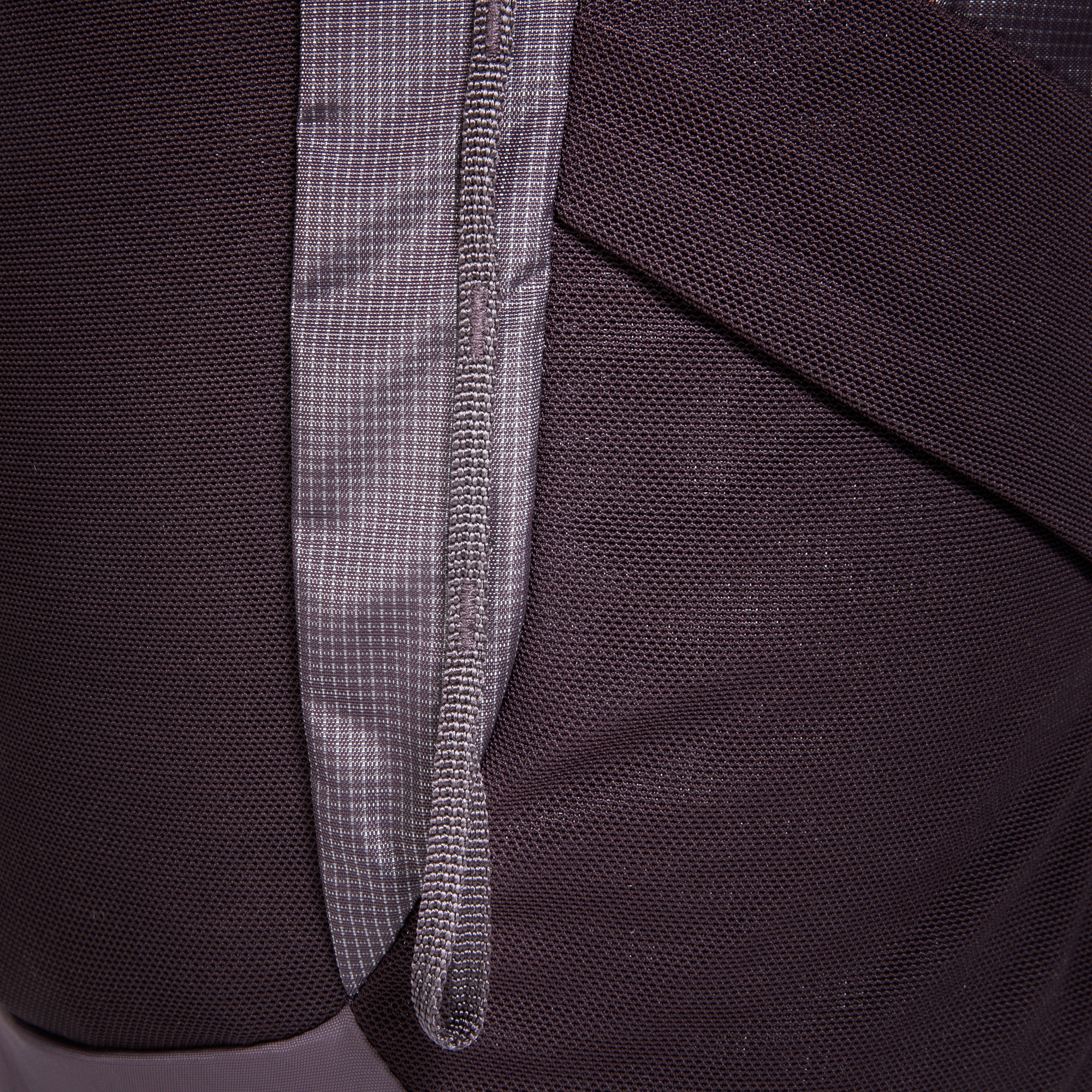 Bekleidung, Hosen, Formelle Kleidung, Tatonka Active Pack 10 midnight plum lila Tagesrucksäcke - Detailansicht