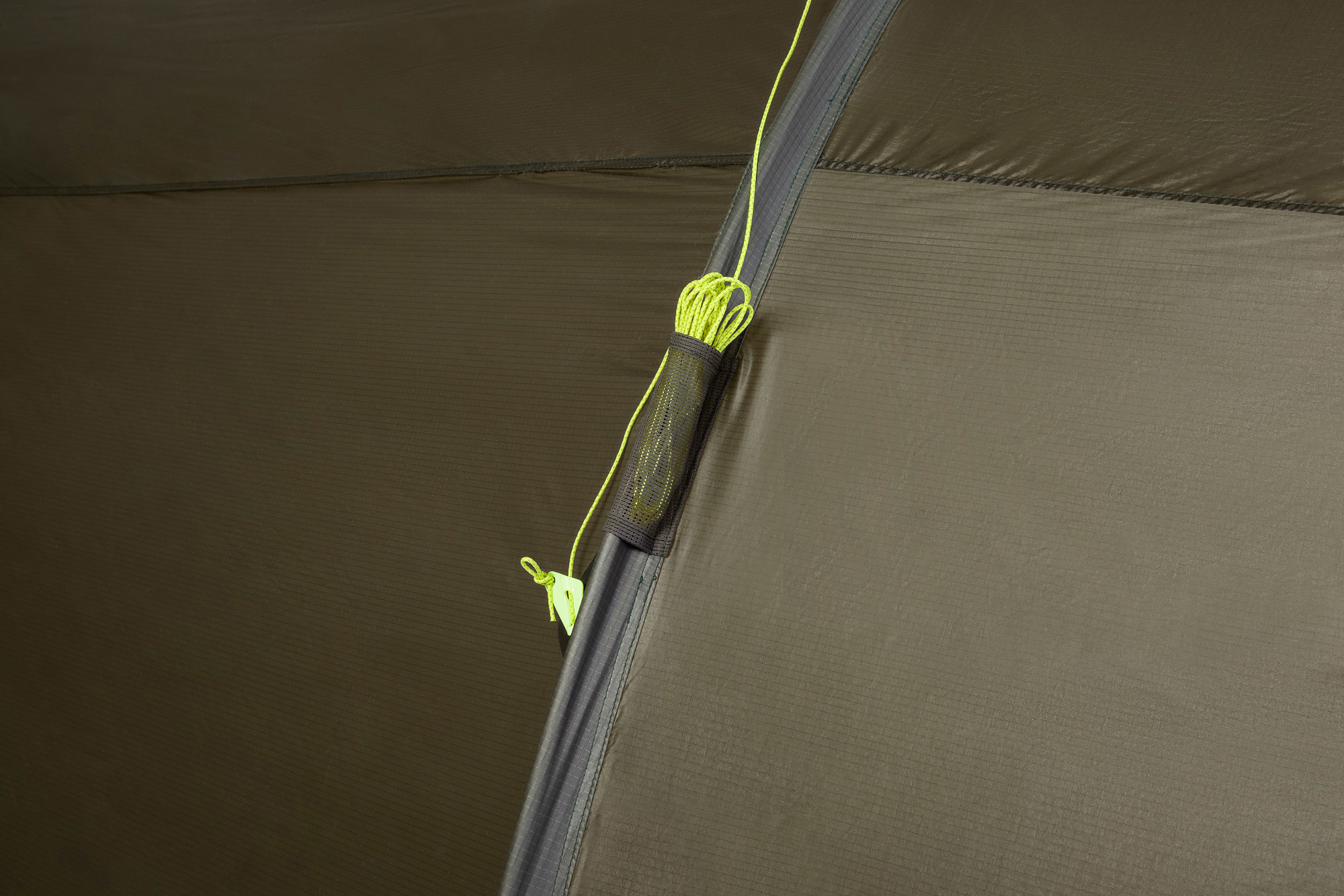 Draußen, Tatonka Rokua 2 stone grey olive grau 2-Personen-Zelte - Detailansicht