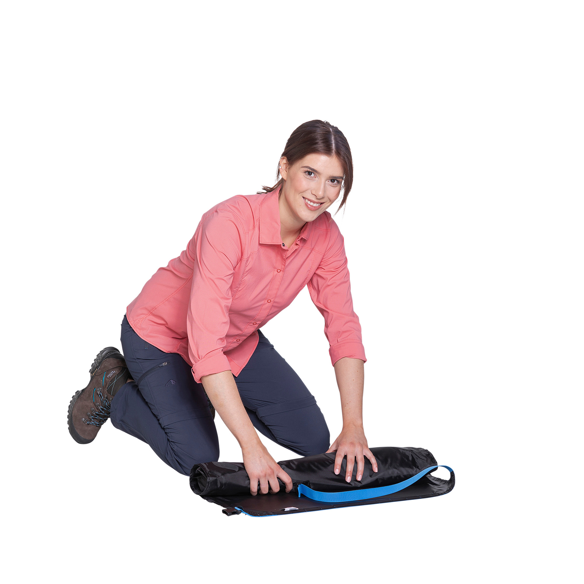 Person, Dehnen, Kniend, Erwachsener, Frau, Tatonka Equipment Wrap & Roll L black schwarz Sonstiges Zubehör - Ansicht seitlich-vorne