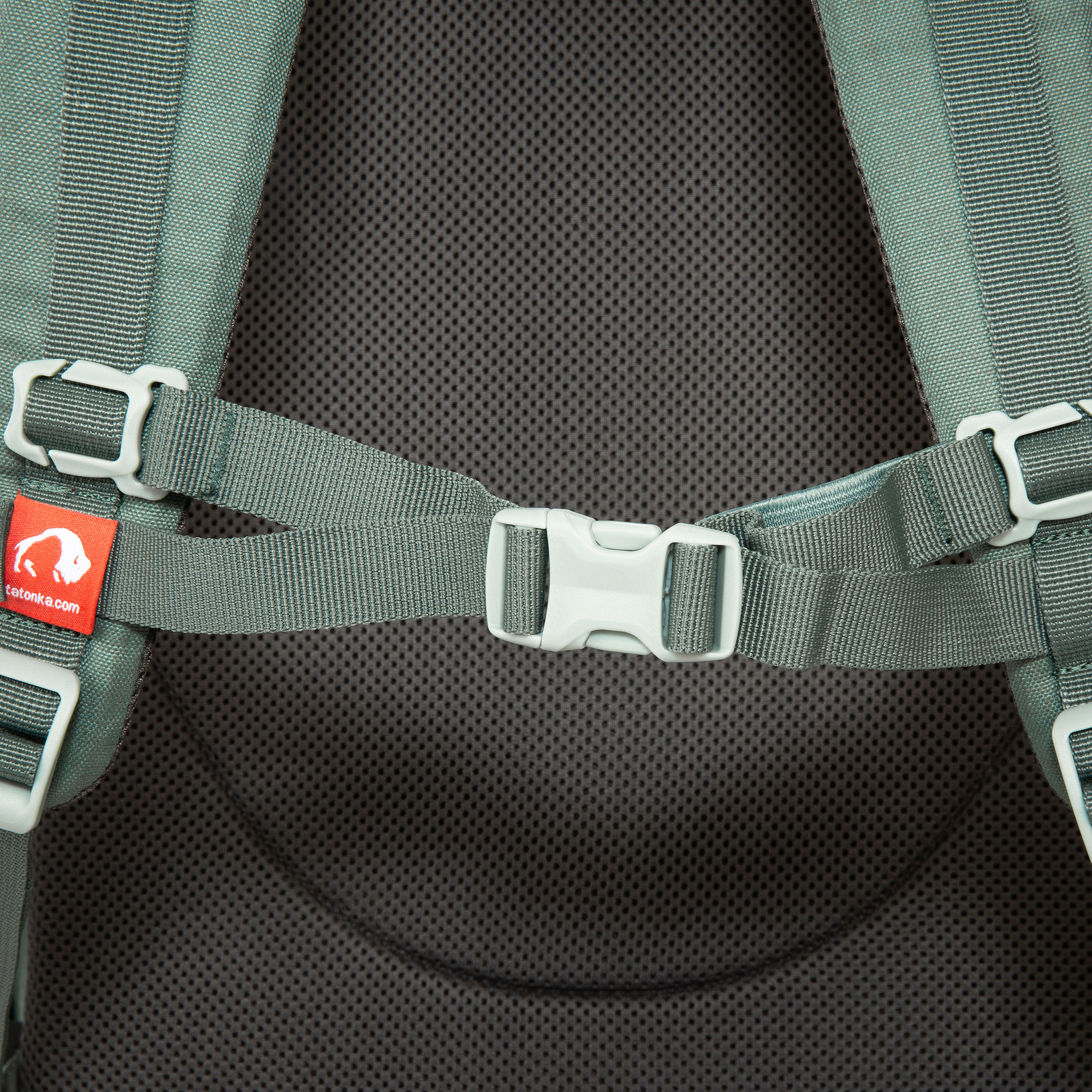 Zubehor, Gürtel, Riemen, Sicherheitsgurt, Tatonka Grip Rolltop Pack 34 Kapok sage green grün Tagesrucksäcke - Detailansicht