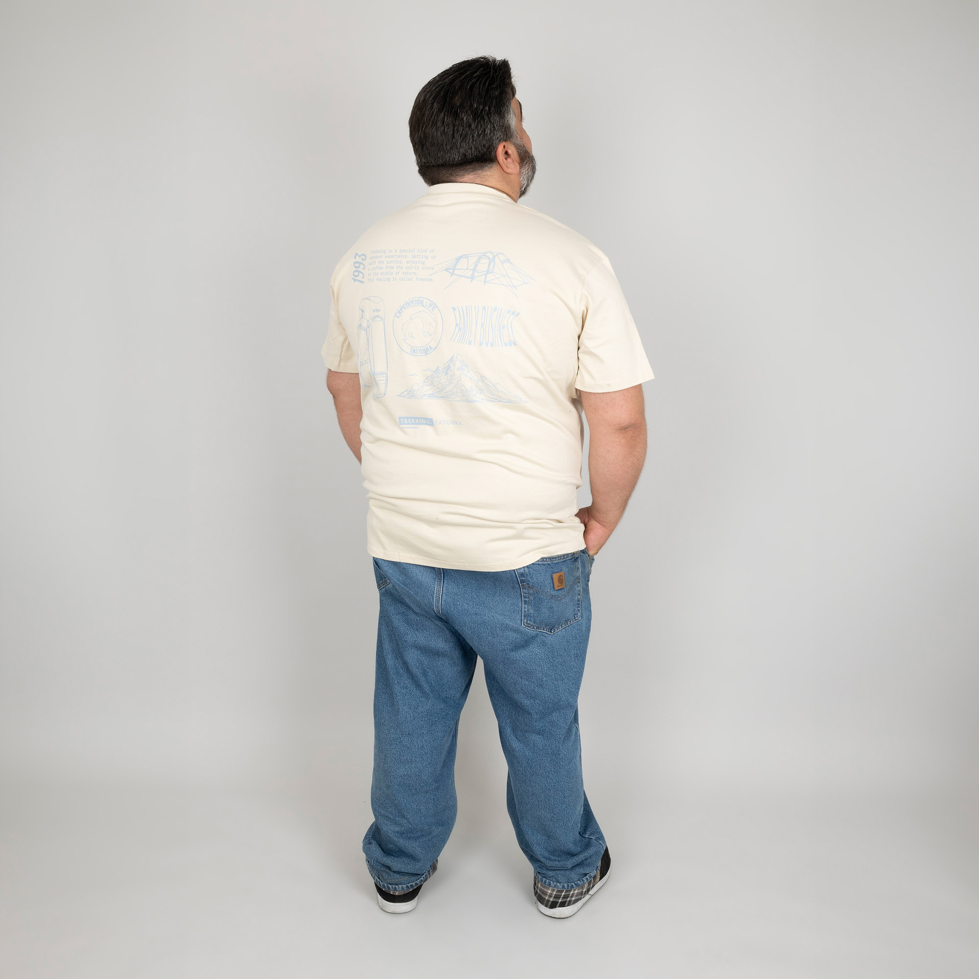 T-shirt, Hosen, Jeans, Mann, Person, Tatonka Tatonka Collage Oversize Shirt M's sand grau T-Shirts - Detailansicht