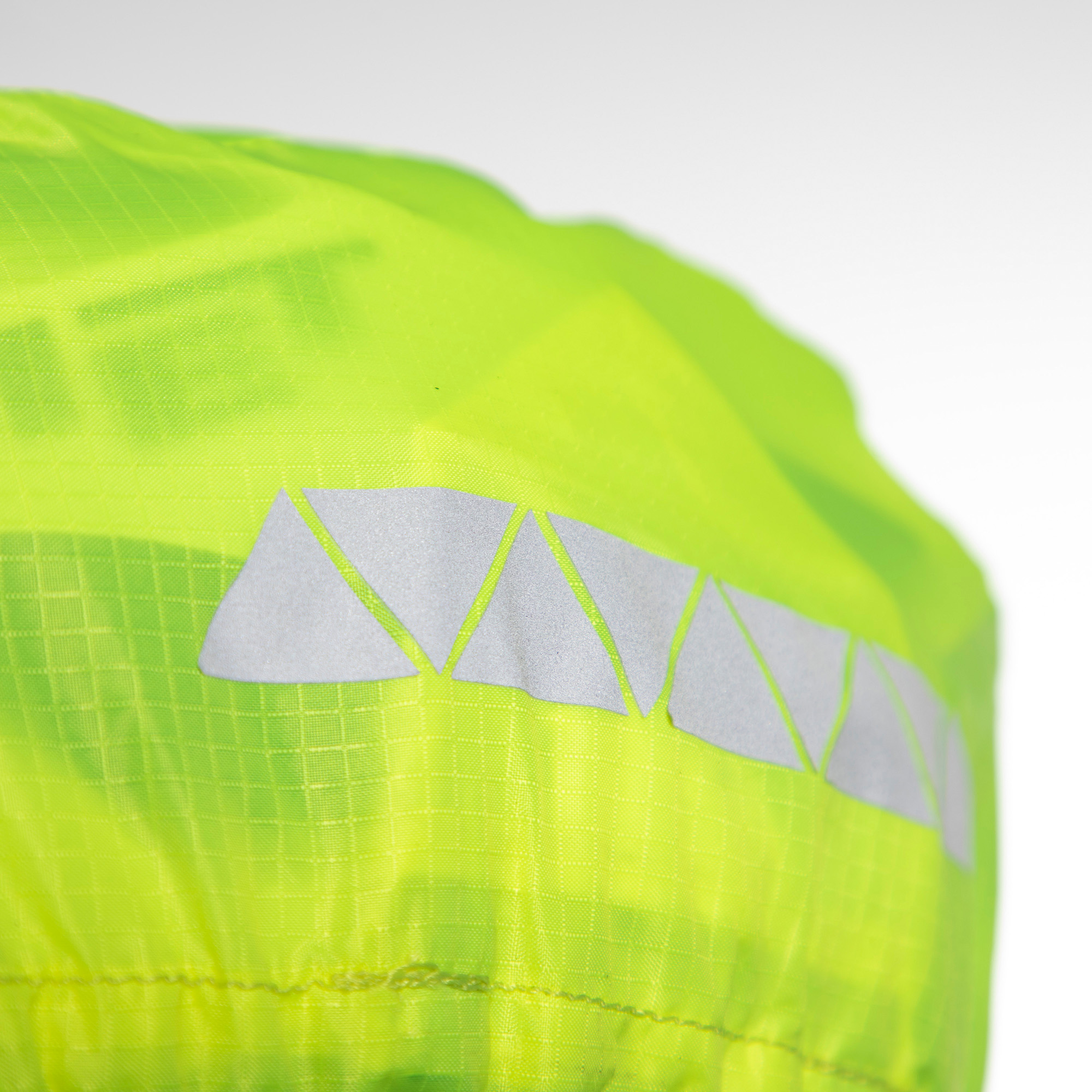 Mütze, Hut, Mantel, Bademode, Pflanze, Tatonka Helmet Cover safety yellow gelb Regenhüllen - Detailansicht